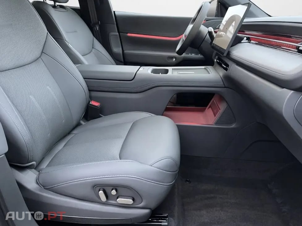 XPeng G6 80.8 kWh AWD Performance + Gancho de Reboque