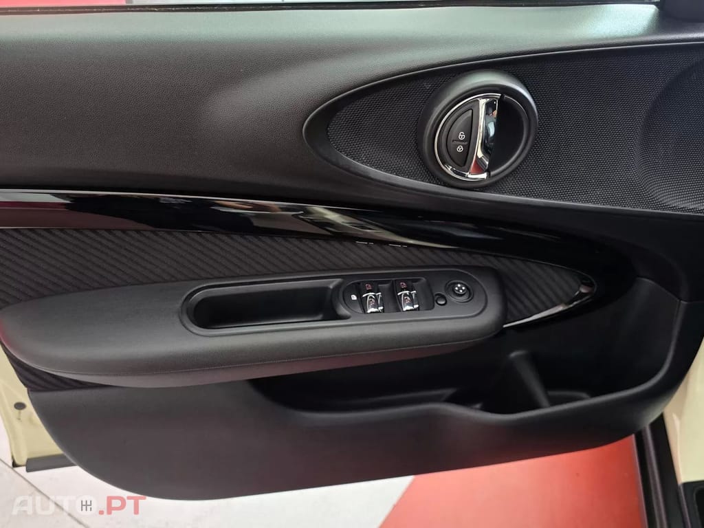MINI Clubman One D 4Business Nav — fotografia 17