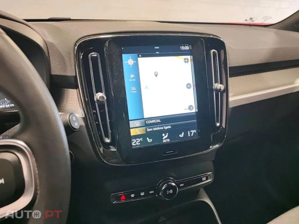 Volvo XC40 1.5 T2 Plus Dark Auto