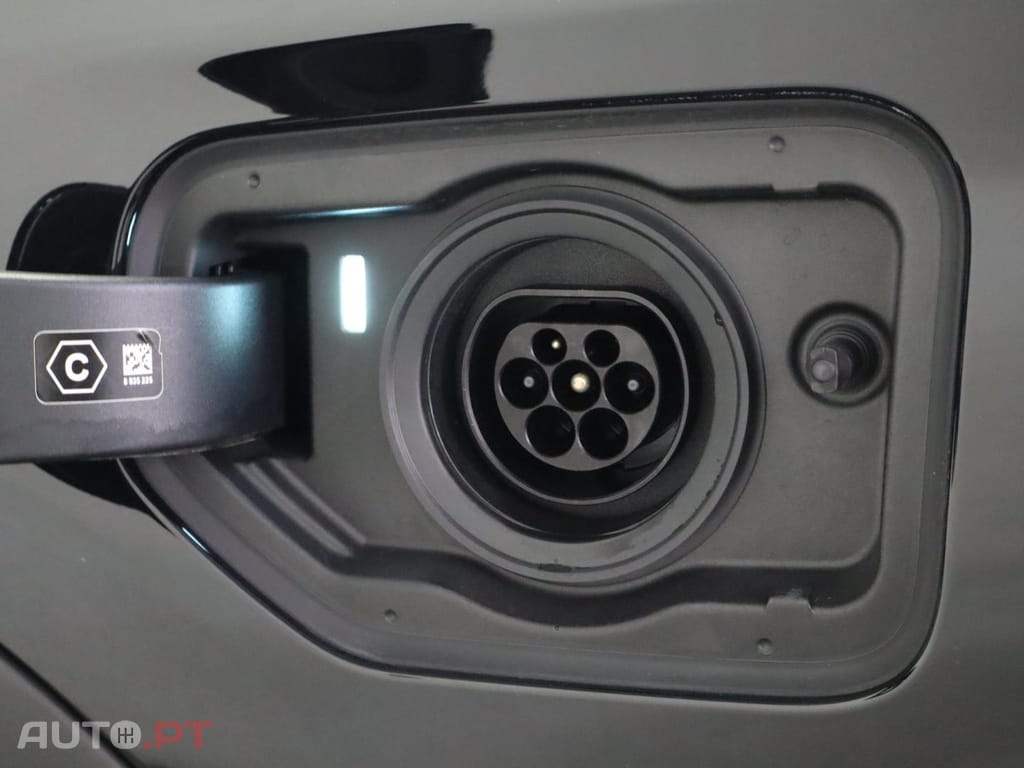 BMW X3 xDrive30e Auto — fotografia 24
