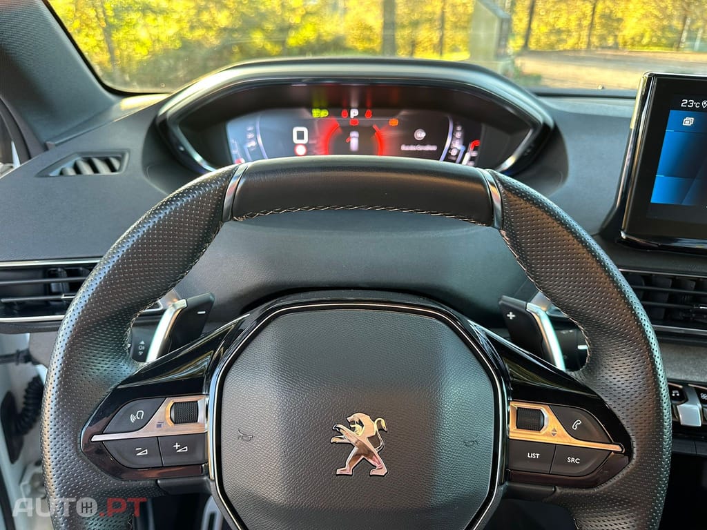 Peugeot 3008 1.2 PureTech GT Pack EAT8