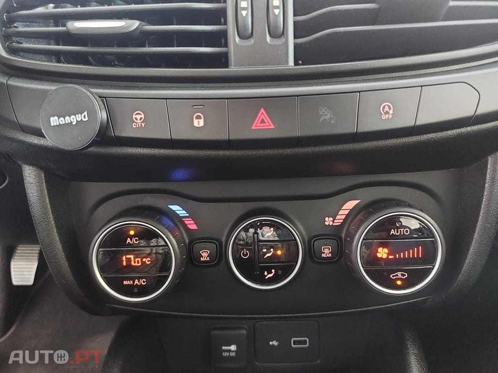 Fiat Tipo 1.3 M-Jet Lounge