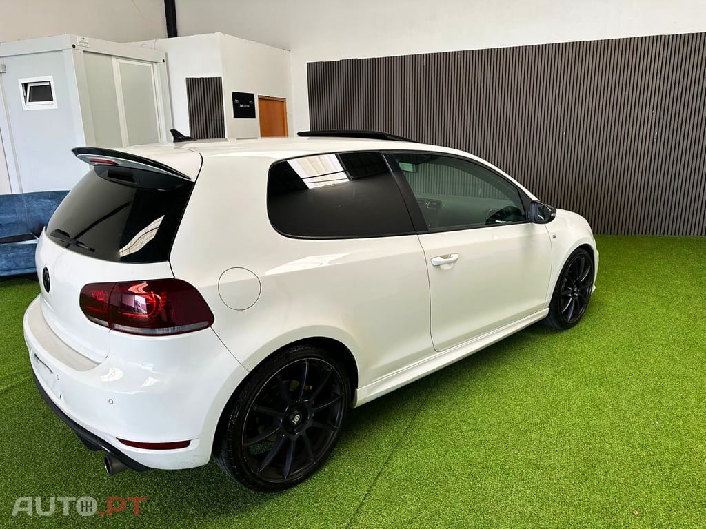 Volkswagen Golf 2.0 TSI GTI Edition 35
