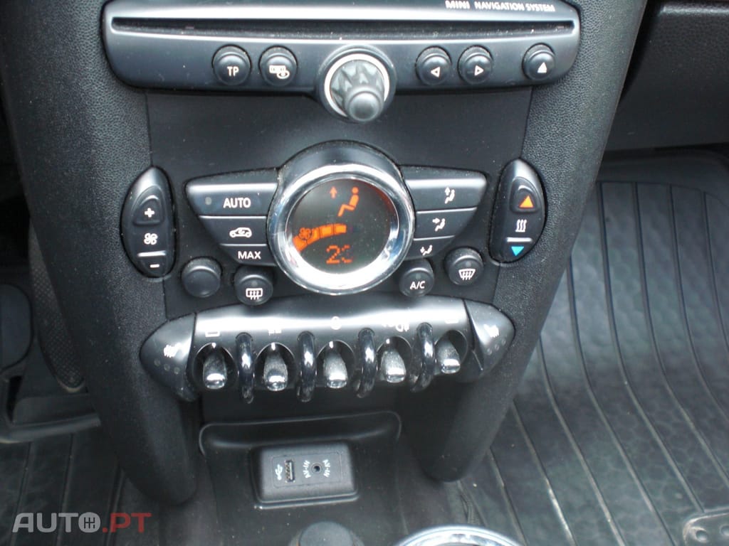 MINI Cabrio Cooper D