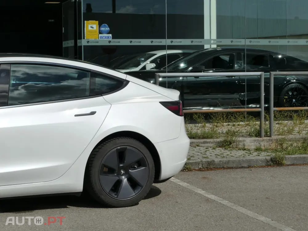 Tesla Model 3 Long Range Tração Integral
