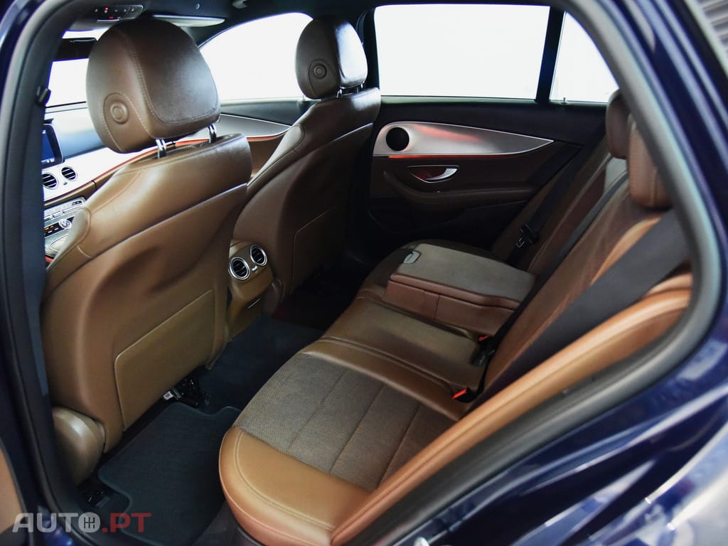 Mercedes-Benz E 300 de Avantgarde