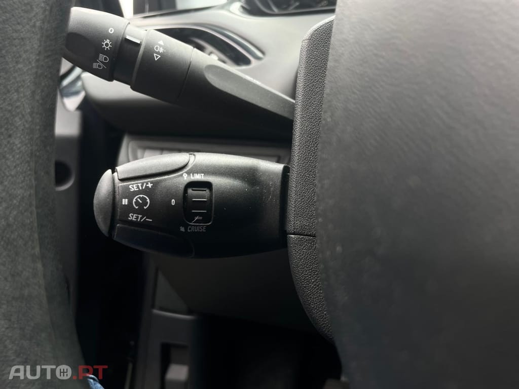 Peugeot 208 1.2 PureTech Active