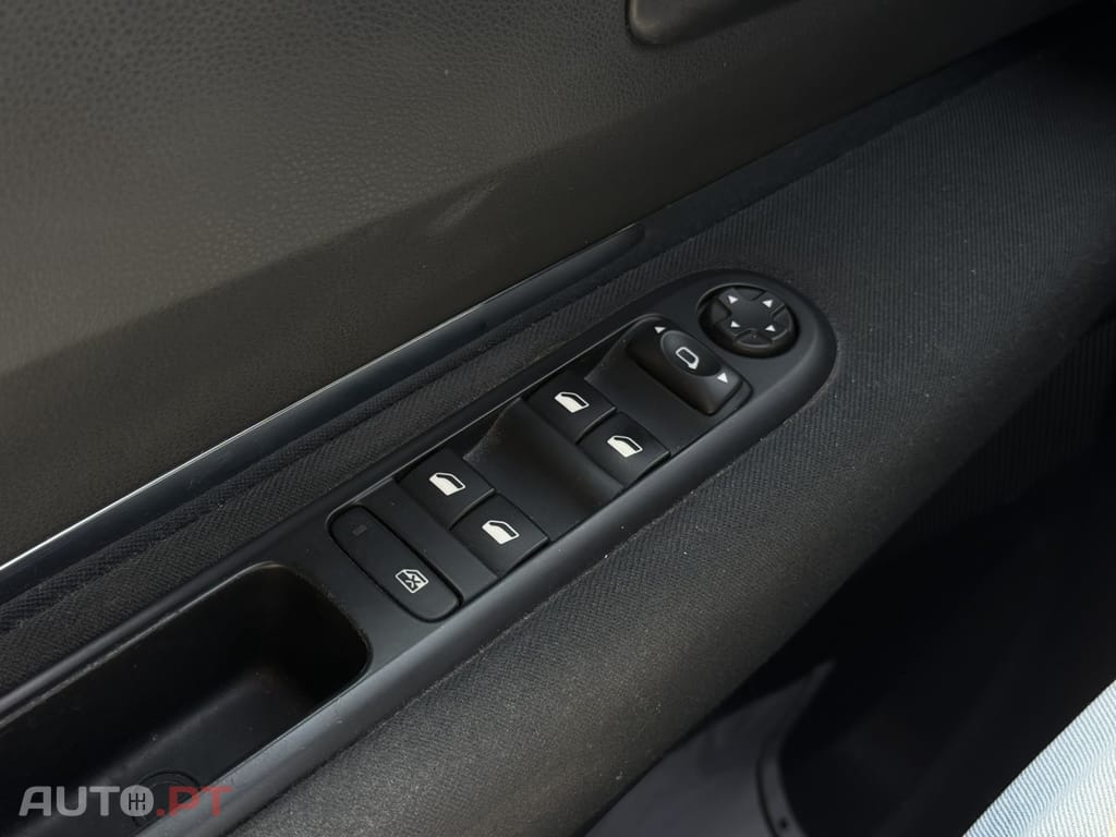 Peugeot 5008 1.2 PureTech Style