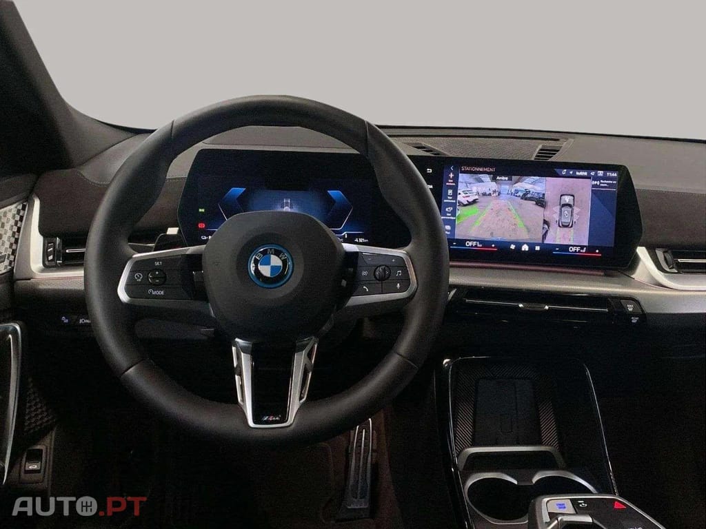 BMW iX2 xDrive30 M Sport