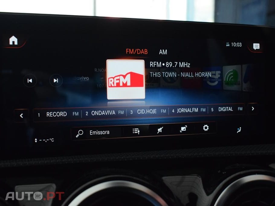 Mercedes-Benz CLA 200 d Shooting Brake AMG Line Aut.