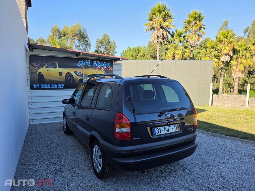 Opel Zafira 2.0 DTi Comfort