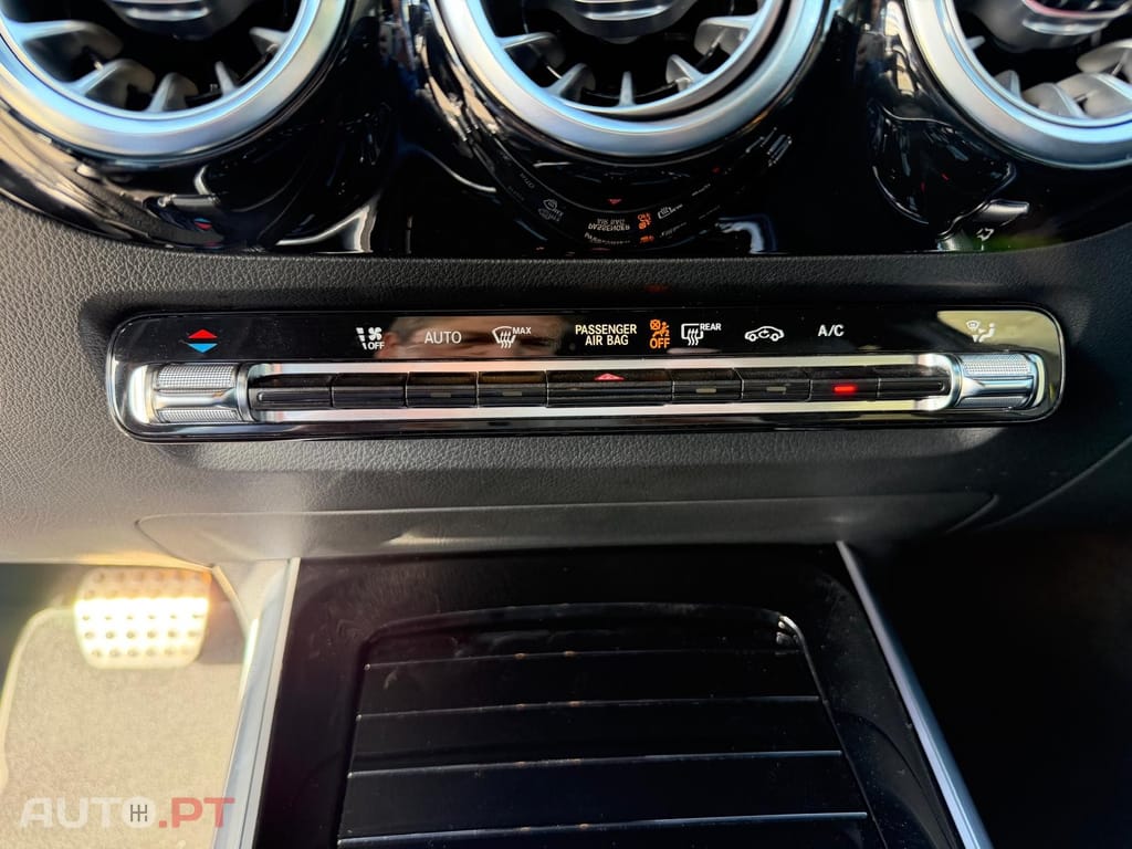 Mercedes-Benz GLA 180 d AMG Line