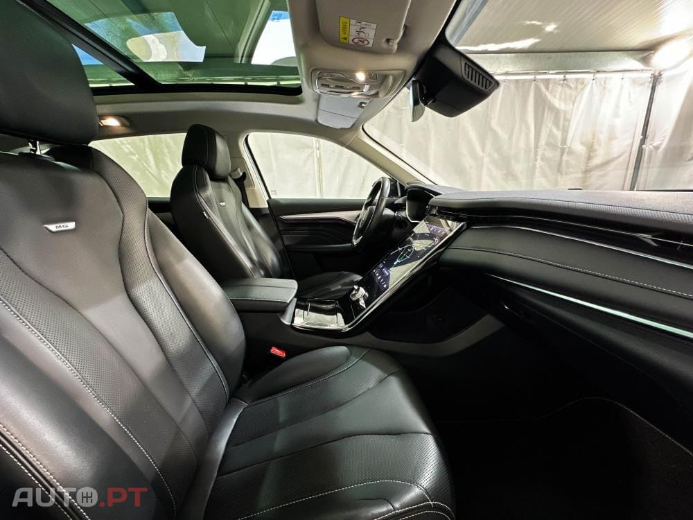 MG Marvel R 70 kWh AWD Performance