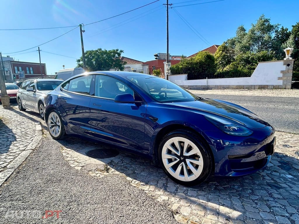 Tesla Model 3 Standard Range Plus RWD