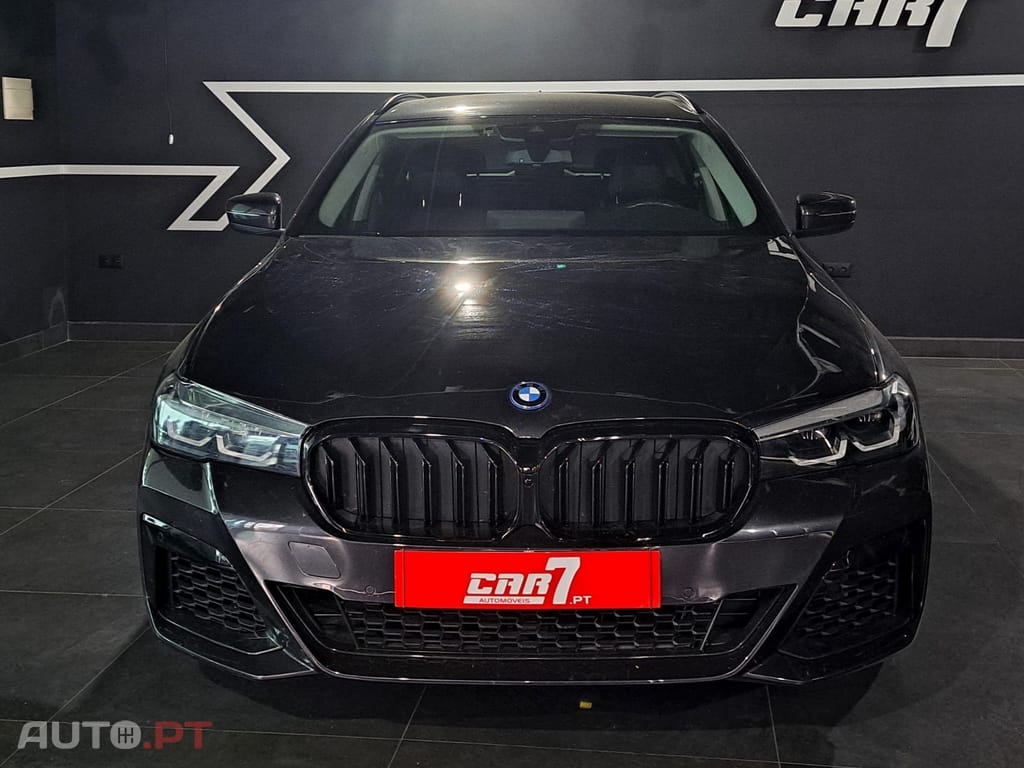 BMW 530 e Pack Desportivo M