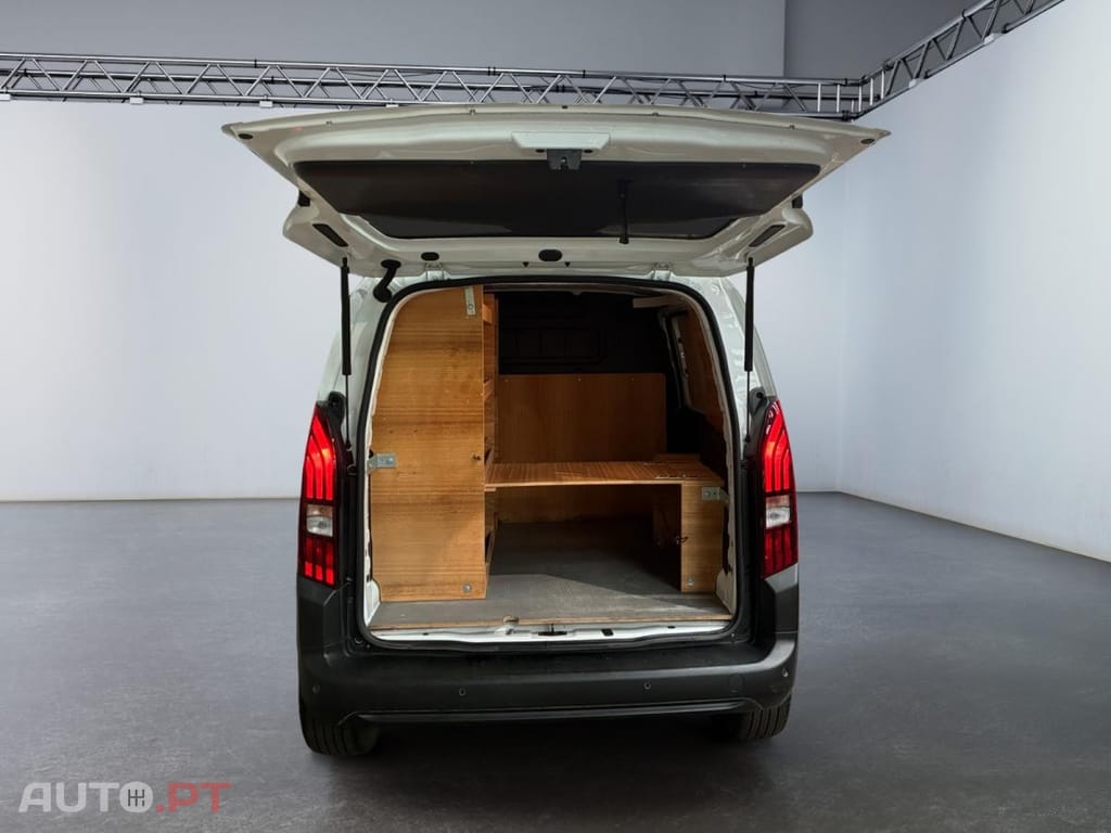 Peugeot Partner 1.5 BlueHDi Premium Standard