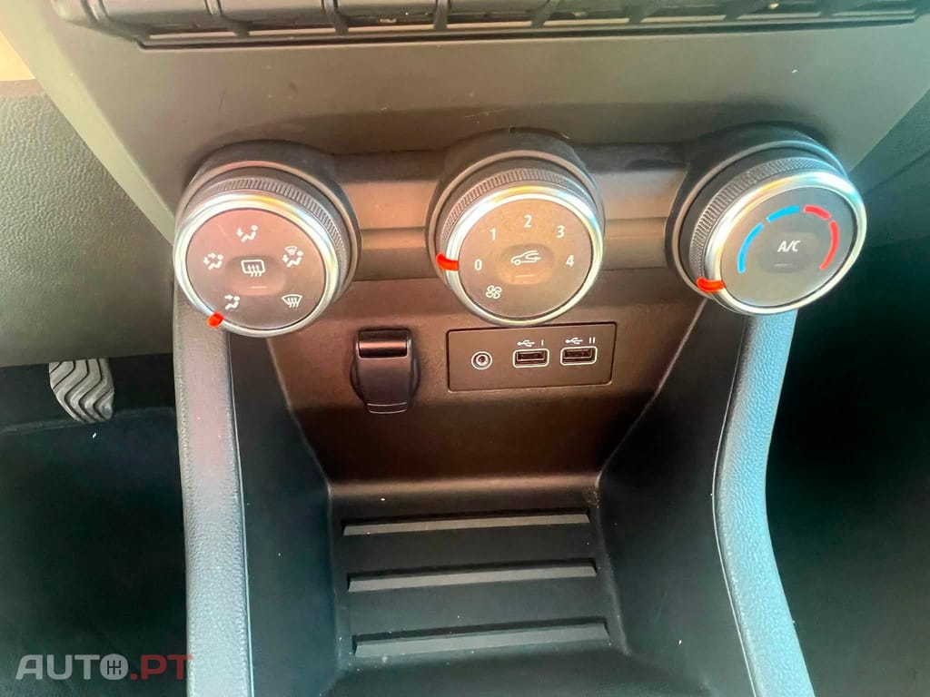 Renault Clio 1.0 TCe Evolution Bi-Fuel