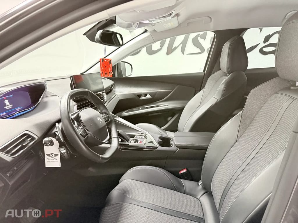 Peugeot 3008 PureTech 130 Stop & Start GPF EAT8 Allure