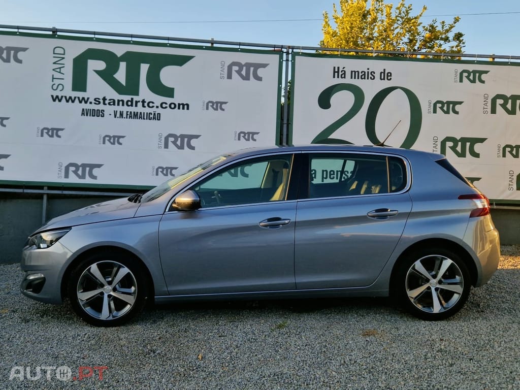 Peugeot 308 1.2 PureTech Allure J17