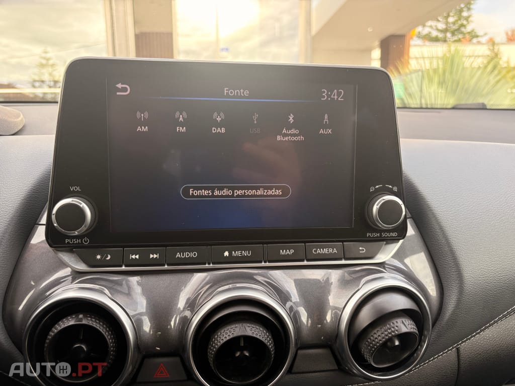 Nissan Juke 1.0 DIG-T N-Connecta