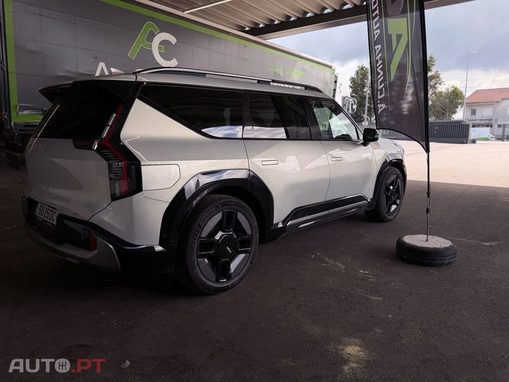 Kia EV9 98.8 kWh GT-Line AWD
