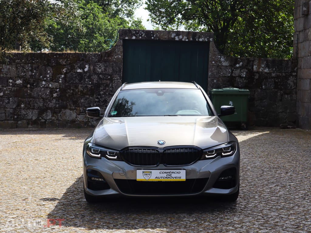 BMW 330 e Touring Pack M Auto.