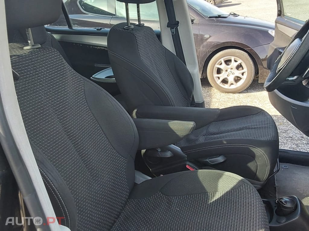 Citroen C4 Grand Picasso 1.6 HDi Exclusive CMP6