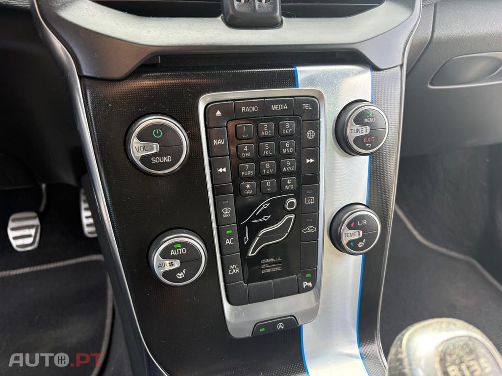 Volvo V40 1.6 D2 R-Design