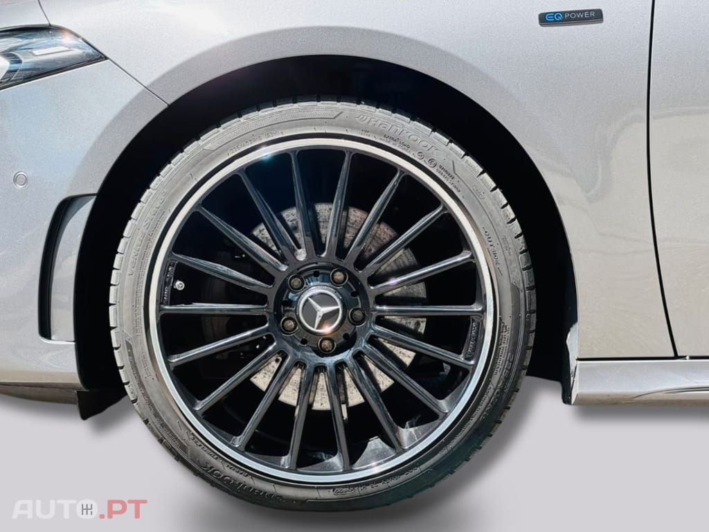Mercedes-Benz A 250 I.V.A DEDUTIVEL AMG