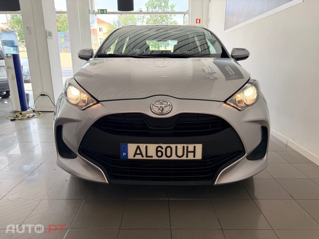 Toyota Yaris 1.0 VVT-i Comfort Plus