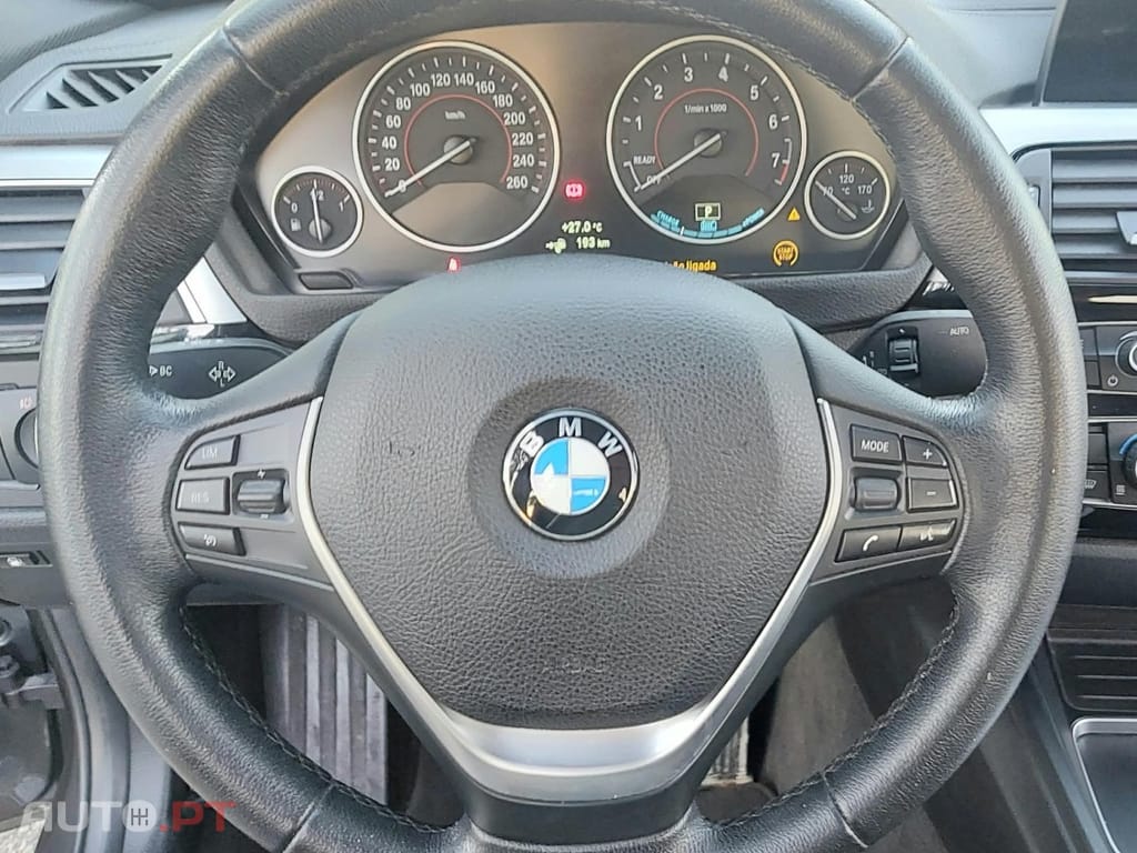 BMW 330 e iPerformance Line Luxury