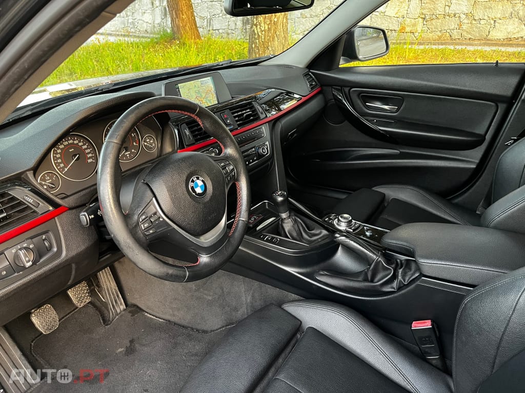 BMW 318 d Touring Line Sport