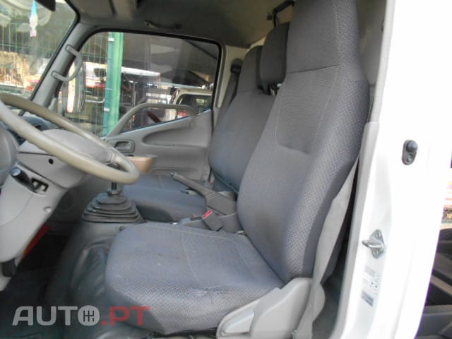 Toyota Dyna M35.33 3.0D-4D Báscula nova