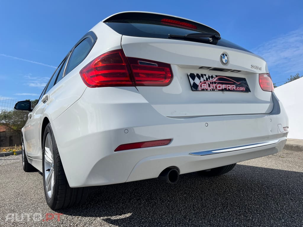 BMW 318 d Touring Sport Line