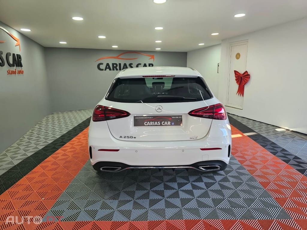Mercedes-Benz A 250 AMG Line