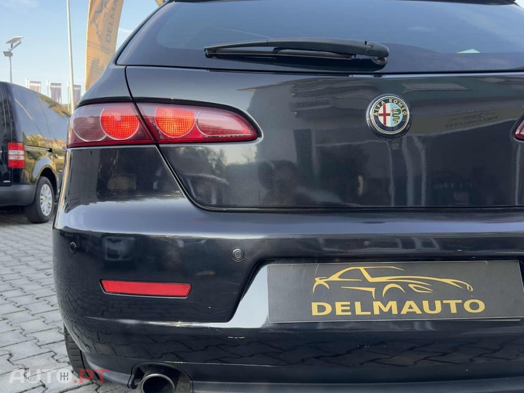 Alfa Romeo 159 1.9 JTDm 16V Sportiva