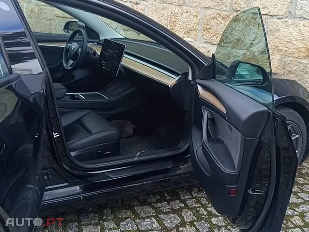 Tesla Model 3 Standard Range Plus RWD Full Extras