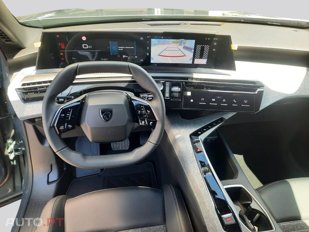 Peugeot 5008 1.2 Hybrid Allure e-DCS6 I.V.A DEDUTIVEL 