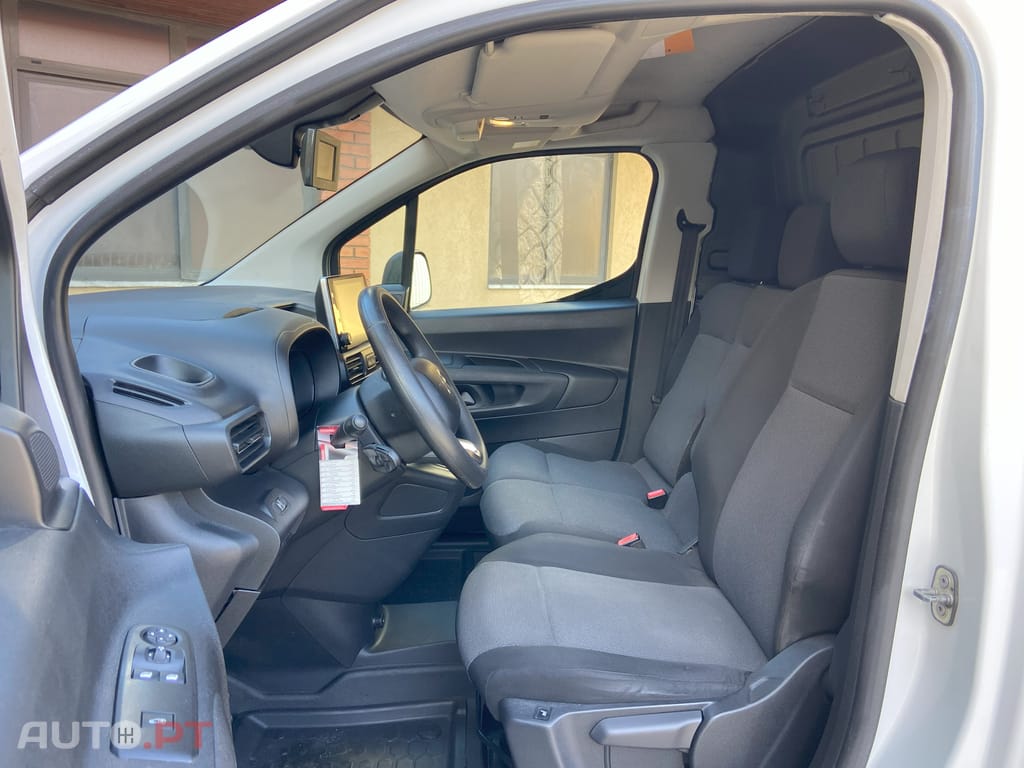 Citroen Berlingo 1.6 HDI  XL  L2  100 CV   CarPlay