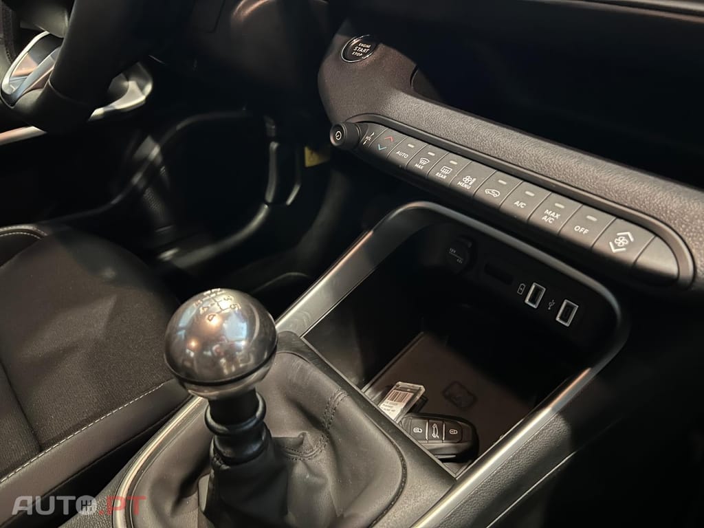 Jeep Avenger 1.2 GSE T3 Altitude