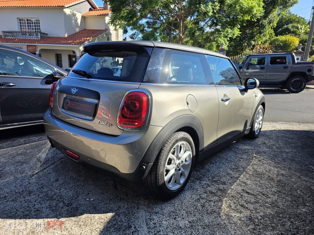 MINI Cooper One D