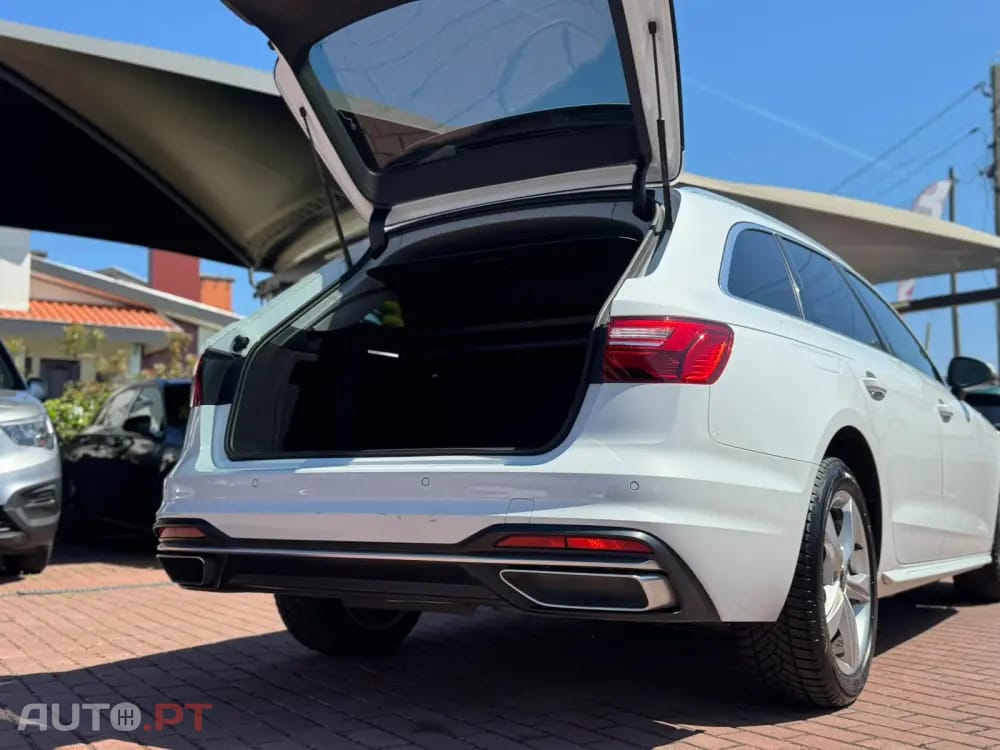 Audi A4 2.0 TDI multitronic Business Line
