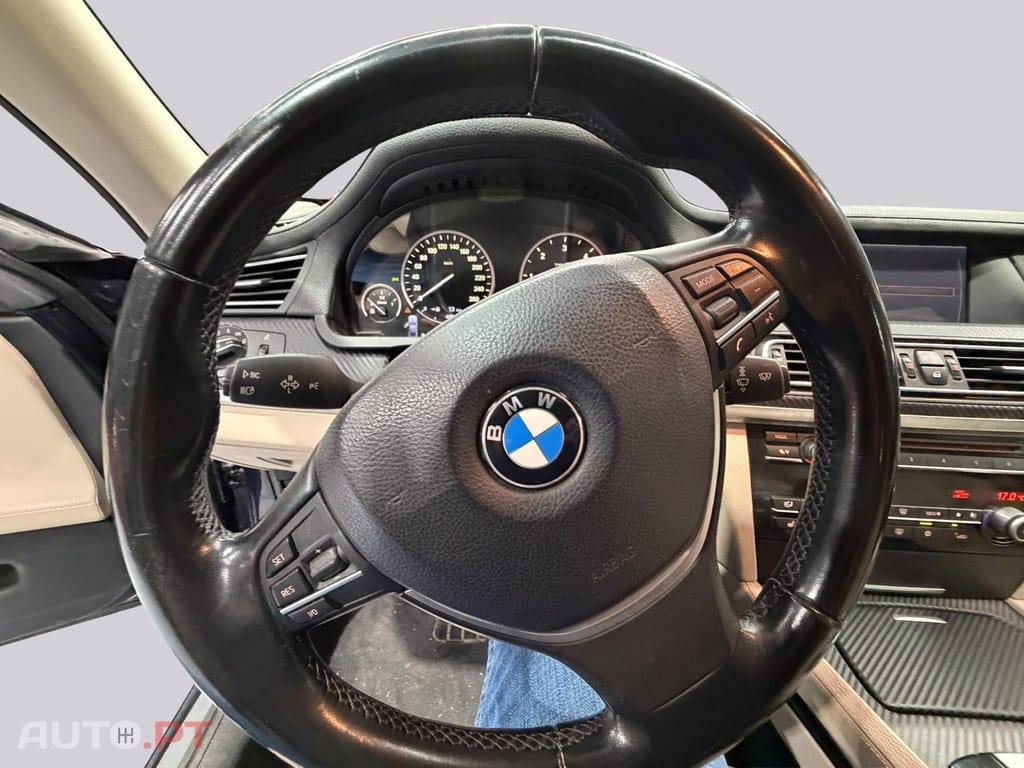 BMW 740 D