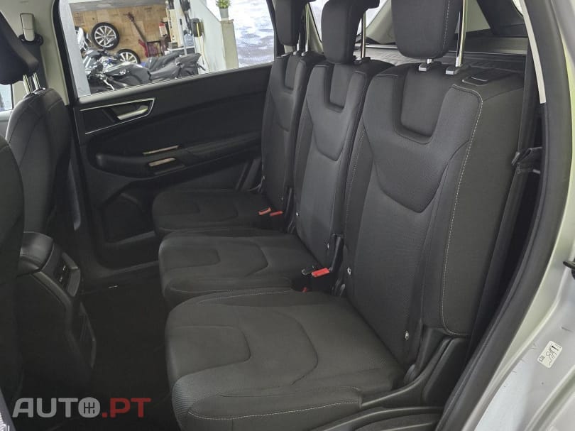 Ford S-Max 2.0 TDCi Titanium