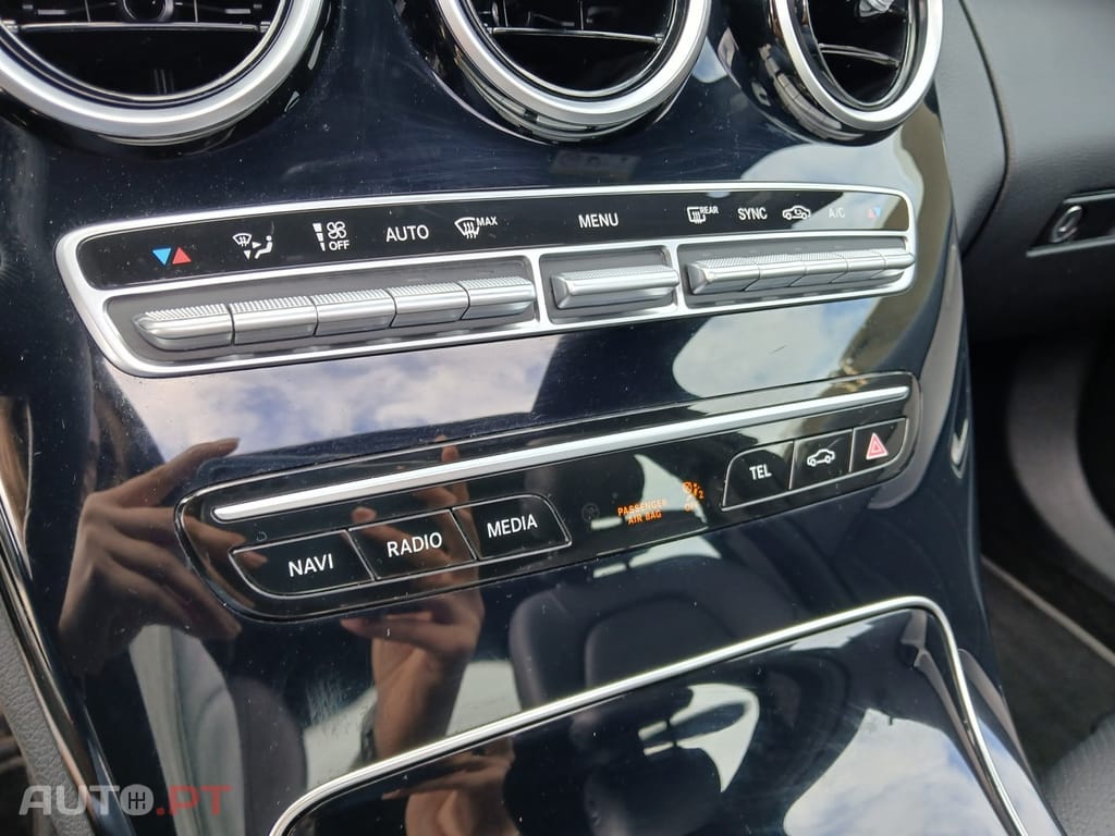 Mercedes-Benz C 220 d 9G-TRONIC AMG Line