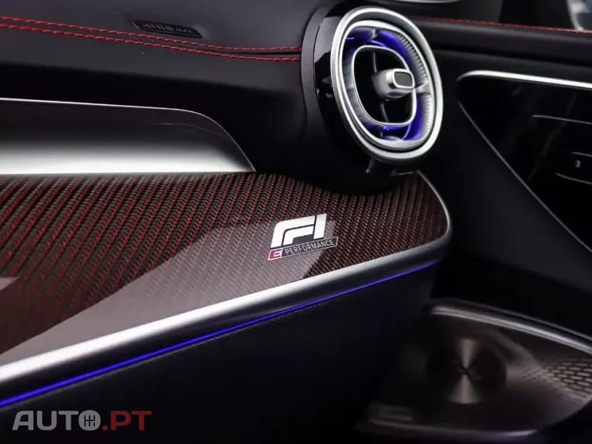 Mercedes-Benz C 63 AMG S E Performance Speedshift MCT9G F1 Edition