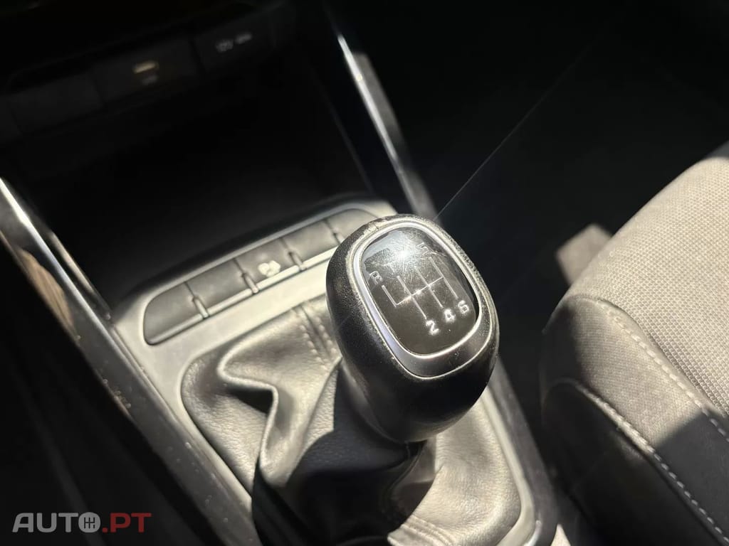 Kia Rio 1.0 T-GDi Drive — fotografia 16