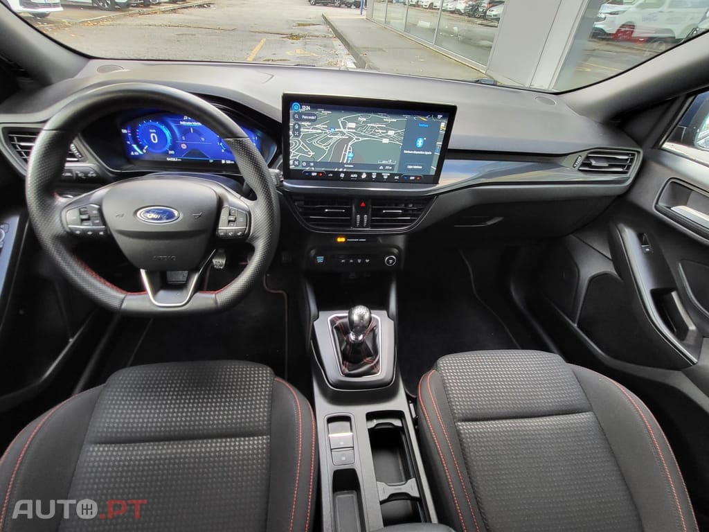 Ford Focus SW 1.0 EcoBoost MHEV ST-Line X