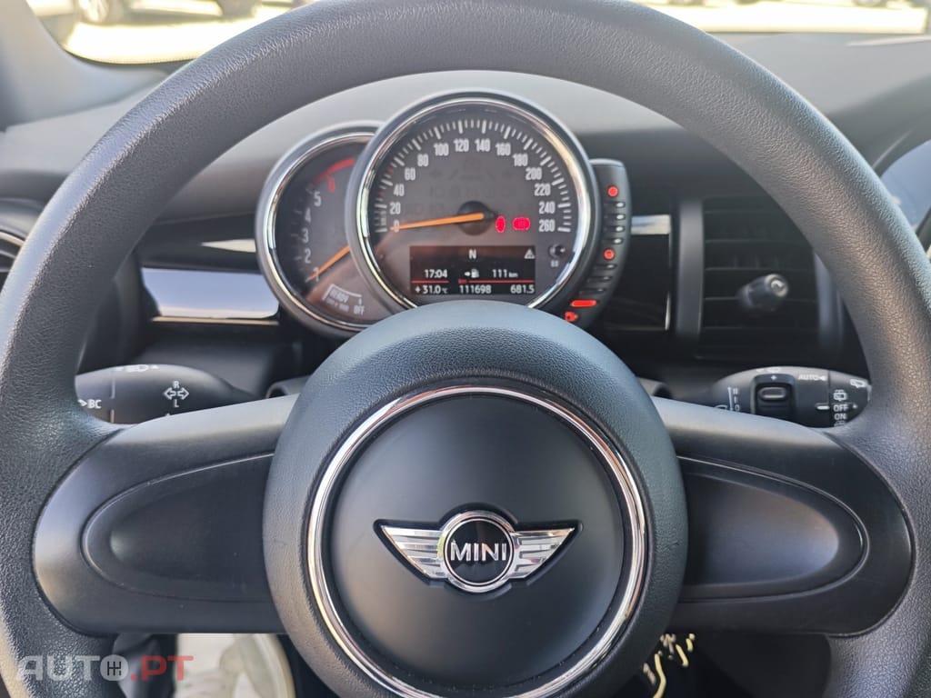 MINI Cooper One D Metropolitan