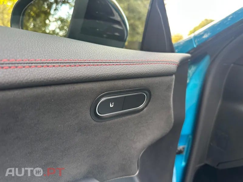 Mercedes-Benz CLA 250 e AMG Line